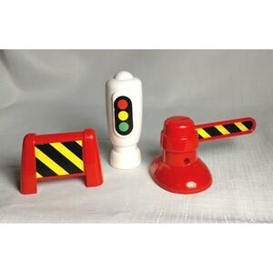 VTech Go! Go! Smart Wheels 3 Replacement Parts Stop Light, Train Arm & Slow Sign
